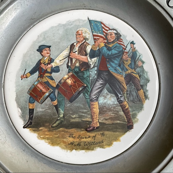 AMERICAN REVOLUTION PEWTER PLATE SET OF TWO W/PORCELAIN CENTER - DAR - Picture 6 of 12